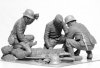 ICM 35620 WWII German Military Medical Personnel 1/35